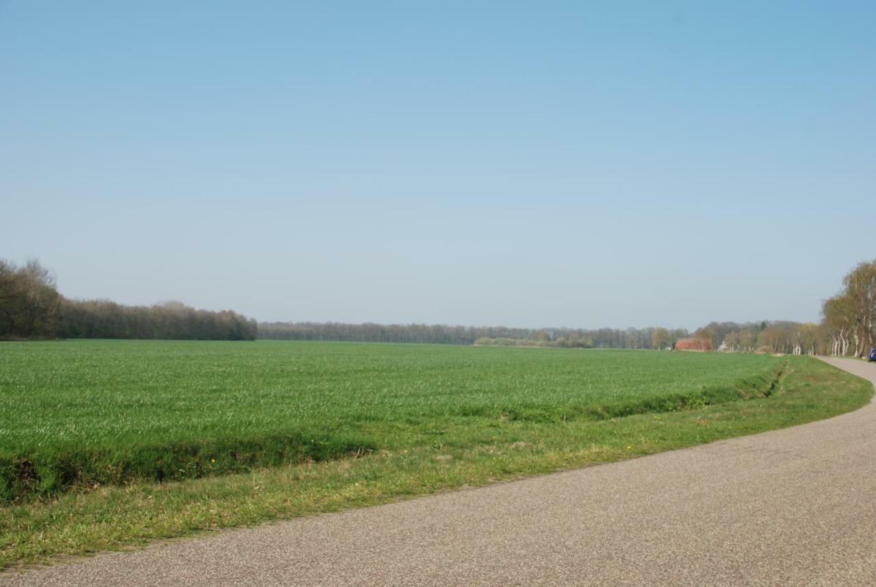 Vries Assen-Groningen-Saunacabine מראה חיצוני תמונה